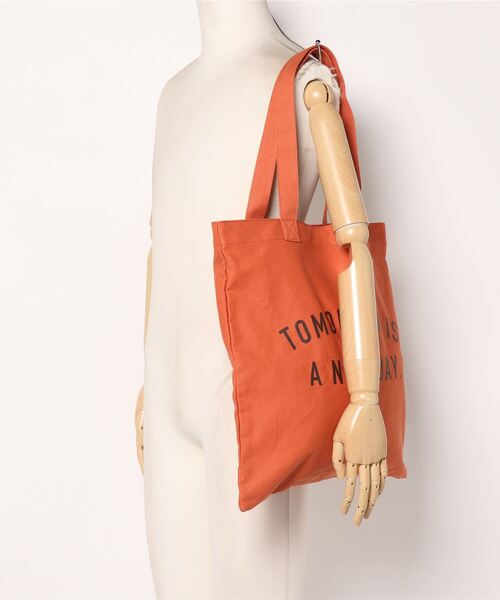 Samansa Mos2（サマンサ モスモス）の「キャンバスロゴトートバッグ（ハンドバッグ・レディース・ベージュ/オレンジ/チャコール・ﾌﾘ-）」の7枚目の写真