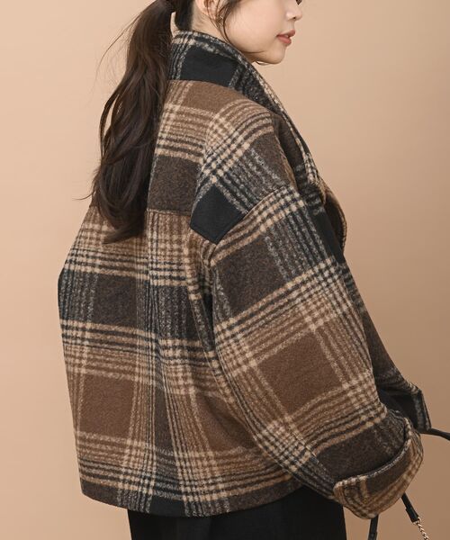 rps（アールピーエス）の「チェック柄ショート丈スタンドカラーコート（その他アウター・レディース・ブラウン/グリーン・M/L）」の13枚目の写真