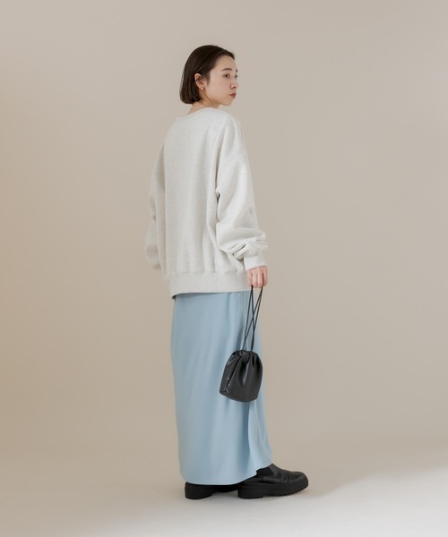 mline（エムライン）の「[mline] ボリュームスウェット（スウェット・レディース・ネイビー/グレー・FREE）」の4枚目の写真