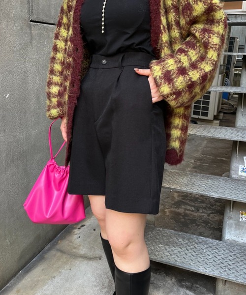 CIAOPANIC（チャオパニック）の「スタイルアップイージーショートパンツ（その他パンツ・レディース・ブラウン/ブラック/アイボリー・SMALL/MEDIUM）」の7枚目の写真