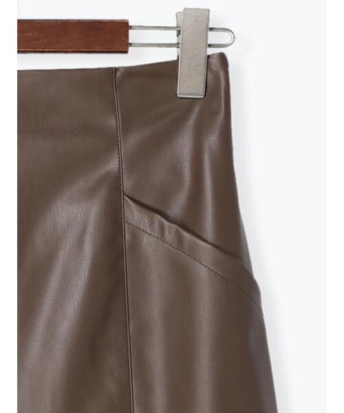Te chichi（テチチ）の「エコレザーアウトポケットタイトスカート（スカート・レディース・ブラック/ブラウン・SMALL/MEDIUM）」の3枚目の写真