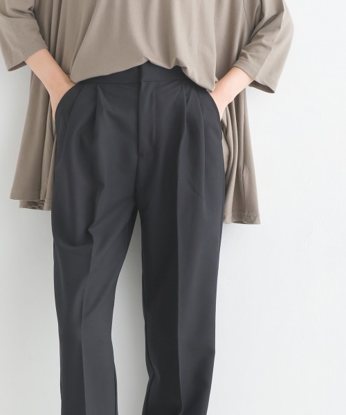 OMNES(オムネス)の「TRストレッチタックテーパードパンツ(その他パンツ・レディース・ピンク/モスグリーン/モカ/ブラック/グレー・LARGE/MEDIUM/X-LARGE)」の12枚目の写真