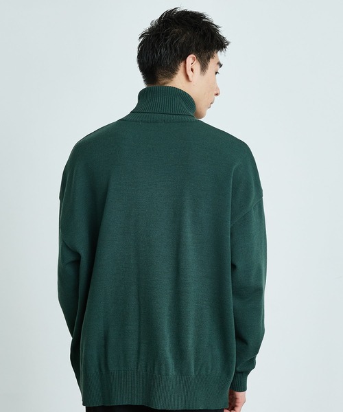 PUBLIC TOKYO(パブリックトウキョウ)の「〈ユニセックス / フリーサイズ〉ウールオーバータートルニット(ニット/セーター・メンズ・サックスブルー/グリーン/アイボリー/ブラック・FREE)」の10枚目の写真