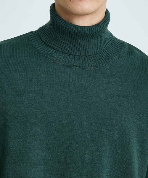 PUBLIC TOKYO(パブリックトウキョウ)の「〈ユニセックス / フリーサイズ〉ウールオーバータートルニット(ニット/セーター・メンズ・サックスブルー/グリーン/アイボリー/ブラック・FREE)」の9枚目の写真