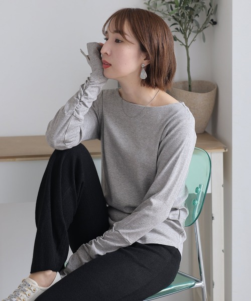 ElegChic(エレグシック)の「ボートネック指空きTシャツ 長袖(Tシャツ/カットソー・レディース・杢グレー/オフホワイト/チャコールグレー/カーキ/グレイッシュベージュ/ブラック/ネイビー/パープル系その他/ライトグレー・M/L/XL/3L/4L)」の5枚目の写真