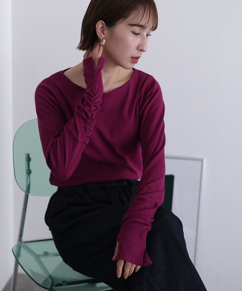 ElegChic(エレグシック)の「ボートネック指空きTシャツ 長袖(Tシャツ/カットソー・レディース・杢グレー/オフホワイト/チャコールグレー/カーキ/グレイッシュベージュ/ブラック/ネイビー/パープル系その他/ライトグレー・M/L/XL/3L/4L)」の9枚目の写真