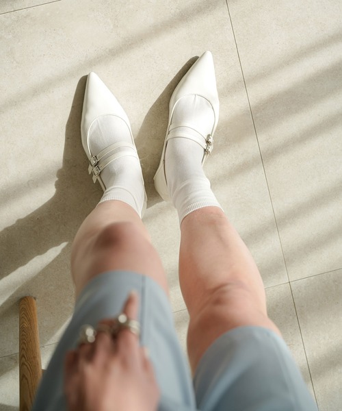 rectangle（レクタングル）の「ダブルストラップパンプス（パンプス・レディース・アイボリー/ブラック/ゴールド・SMALL/MEDIUM/LARGE）」の20枚目の写真