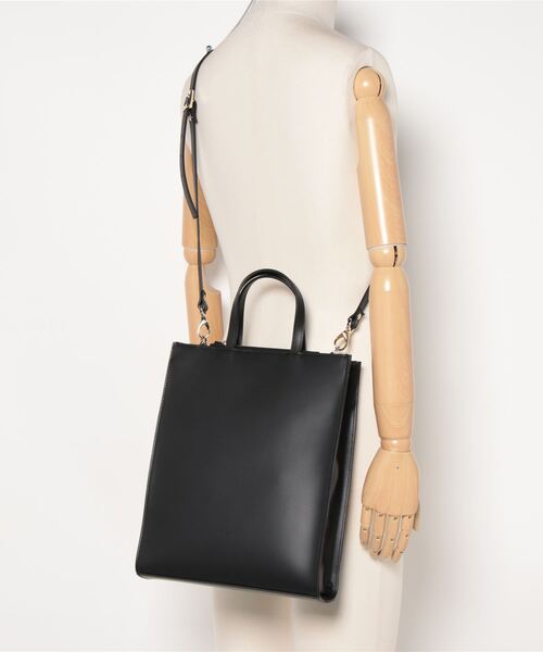 RIPANI(リパーニ)の「【RIPANI】チェーンストラップレザーバッグ(Q36317)(ハンドバッグ・レディース・ブラック/グリーン/ブラウン・ALL)」の8枚目の写真