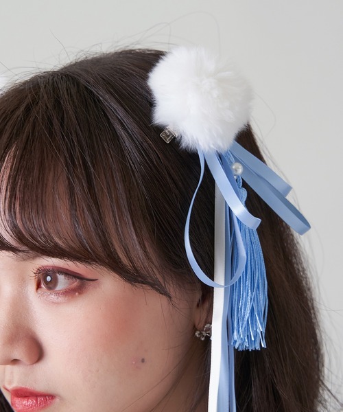 SPINNS（スピンズ）の「【2個セット】チャイナポンポン付きヘア