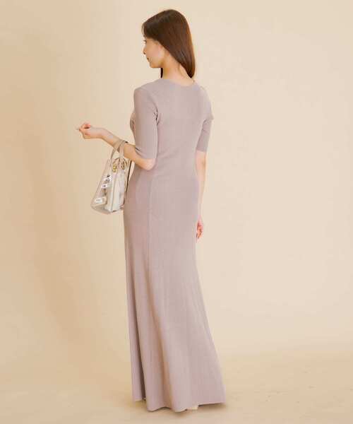 HEYUMM（ヘユム）の「リブデザインニットワンピース（ワンピース・レディース・ブラック/ライトピンク/ライトベージュ・ONE/S）」の6枚目の写真