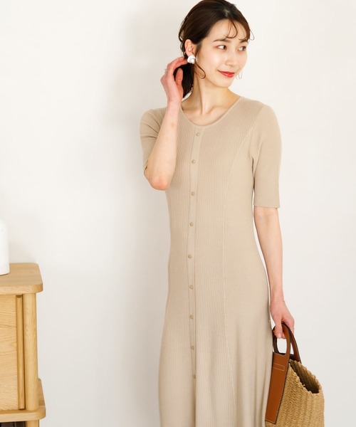 HEYUMM（ヘユム）の「リブデザインニットワンピース（ワンピース・レディース・ブラック/ライトピンク/ライトベージュ・ONE/S）」の18枚目の写真