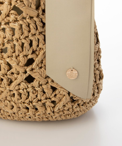 cache cache（カシュ カシュ）の「カシュカシュ cachecache / 下がりグログラン柄編みワンハンドルクロッシェトート（かごバッグ・レディース・オレンジ/サックスブルー/ブラック/ブラウン/カーキ/ライトグレー・FREE）」の21枚目の写真