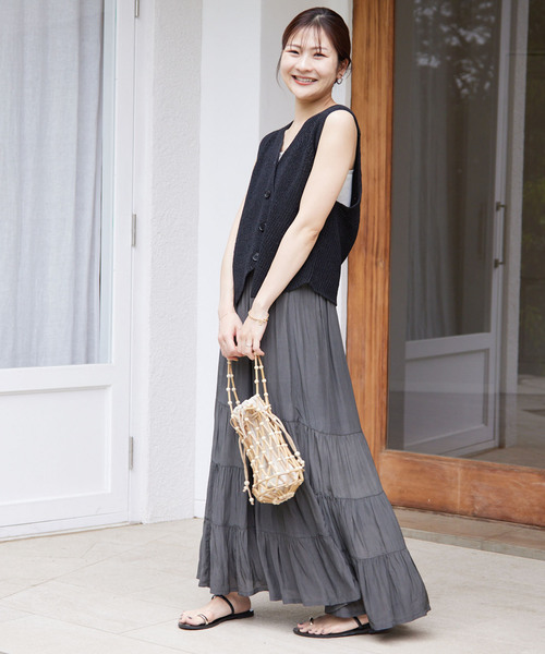 【極美品】SLOBE IENA ビジューバッグ ハンドバッグ 巾着型 ブラック 極美品】SLOBE IENA ビジューバッグ ハンドバッグ 巾着型