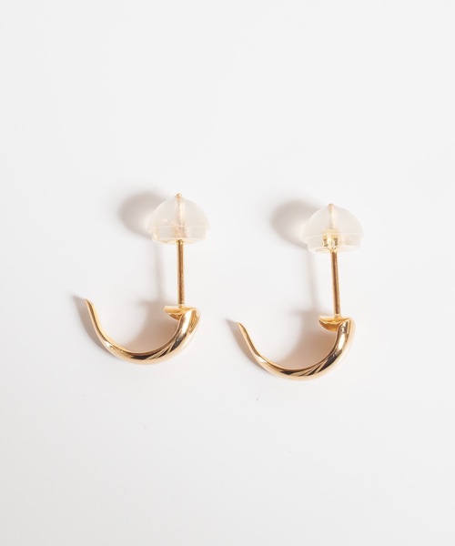 Ops.(オプス)の「三日月 ピアス レディース ハーフムーン 18K 金属アレルギー対応【LUZON ルゾン】(ピアス(両耳用)・レディース・イエローゴールド・ONE SIZE)」の11枚目の写真