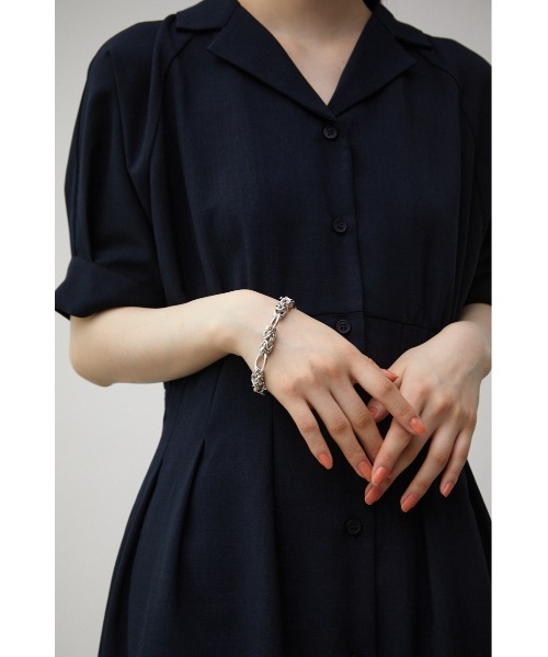 AZUL by moussy（アズールバイマウジー）の「MIXED CHAIN BRACELET/ミックスチェーンブレスレット（ブレスレット・レディース・シルバー/ゴールド系その他・FREE）」の5枚目の写真