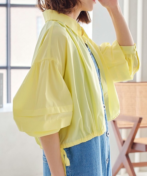 KOBE LETTUCE(コウベレタス)の「裾ブラウジング7分袖ショート丈シャツ(シャツ/ブラウス・レディース・ブルー系その他/イエロー/オフホワイト・M)」の1枚目の写真