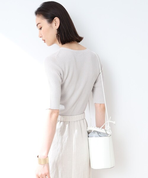 INDIVI(インディヴィ)の「◆【洗える/日本製】リネン混ニットトップス(ニット/セーター・レディース・ブルー/ブラック/ライトグレー/ダークブラウン・05/38)」の8枚目の写真