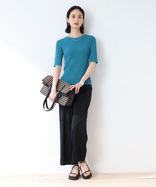 INDIVI(インディヴィ)の「◆【洗える/日本製】リネン混ニットトップス(ニット/セーター・レディース・ブルー/ブラック/ライトグレー/ダークブラウン・05/38)」の13枚目の写真