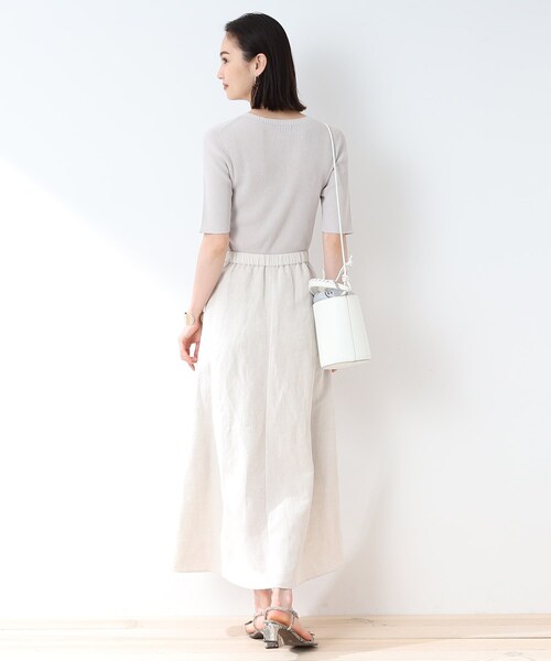 INDIVI(インディヴィ)の「◆【洗える/日本製】リネン混ニットトップス(ニット/セーター・レディース・ブルー/ブラック/ライトグレー/ダークブラウン・05/38)」の18枚目の写真