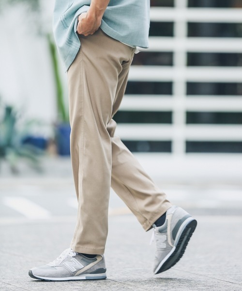 URBAN RESEARCH Sonny Label（アーバンリサーチサニーレーベル）の「『XLサイズあり』ドリームストレッチイージースリムパンツ（チノパンツ・メンズ・ブラック/カーキ/ベージュ系その他・X-LARGE/MEDIUM/LARGE）」の16枚目の写真