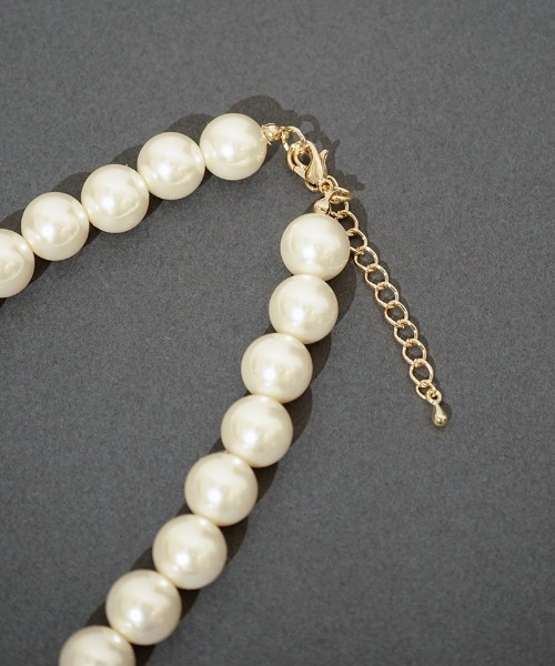 flower（フラワー）の「ドロップショートネックレス（ネックレス・レディース・ホワイト・FREE）」の10枚目の写真