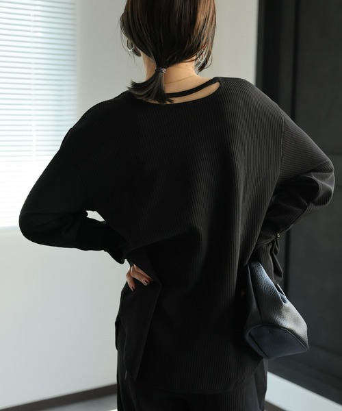 ap retro(アプレトロ)の「デザインスリーブプルオーバー /長袖カット/ロンT(Tシャツ/カットソー・レディース・アイボリー/ブラック・MEDIUM)」の2枚目の写真