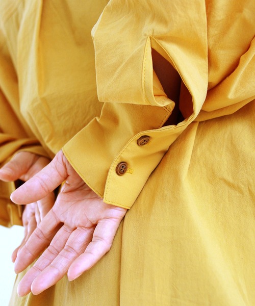 Crisp（クリスプ）の「プレイフルロングシャツワンピース（ワンピース・レディース・ベージュ/マスタード/ホワイト・FREE）」の21枚目の写真