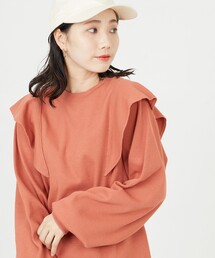 限定展開　ハニカム 袖フリル トップス