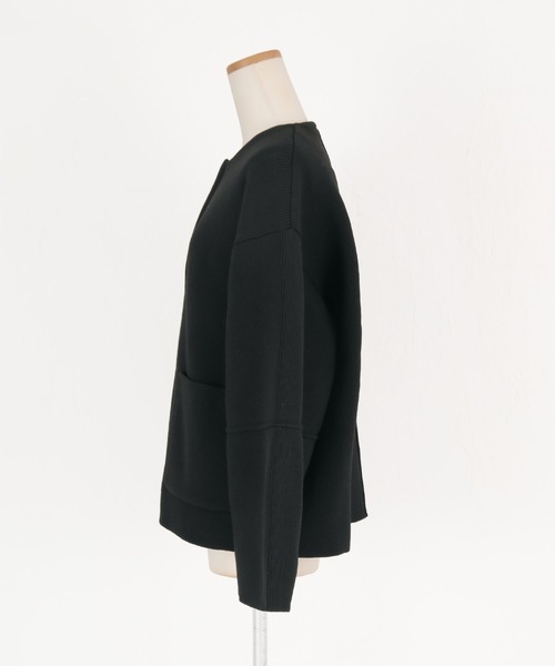 titivate（ティティベイト）の「コクーンスリーブニットブルゾン（ブルゾン・レディース・ブラック/アイボリー・M）」の15枚目の写真