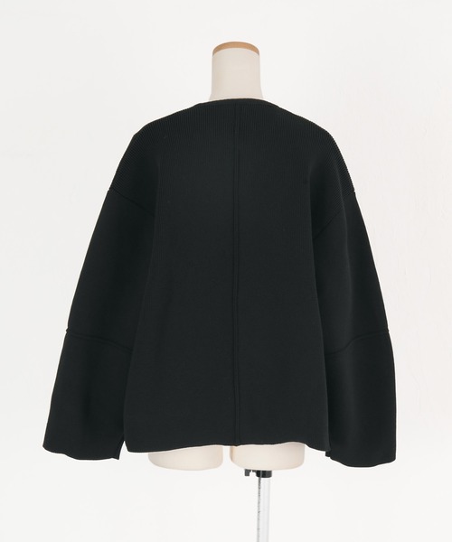 titivate（ティティベイト）の「コクーンスリーブニットブルゾン（ブルゾン・レディース・ブラック/アイボリー・M）」の16枚目の写真