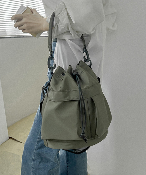 c.u.l(シーユーエル)の「2wayバケツ型ショルダーバッグ cula731(ショルダーバッグ・レディース・ブラック/ベージュ/カーキ・FREE)」の14枚目の写真