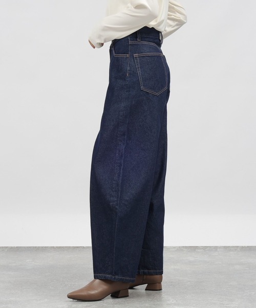 LAKOLE(ラコレ)の「カーブシルエットデニム / 982735(デニムパンツ・レディース・ネイビー/ブラック/ブルー・SMALL/MEDIUM/LARGE)」の15枚目の写真