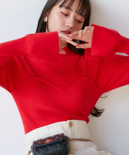 VIS（ビス）の「ビスチェドッキングフレアスリーブニット（ニット/セーター・レディース・レッド/キナリ/ブラック・FREE）」の3枚目の写真