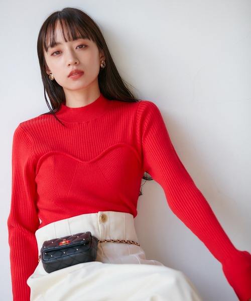VIS（ビス）の「ビスチェドッキングフレアスリーブニット（ニット/セーター・レディース・レッド/キナリ/ブラック・FREE）」の4枚目の写真