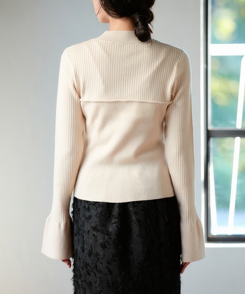 VIS（ビス）の「ビスチェドッキングフレアスリーブニット（ニット/セーター・レディース・レッド/キナリ/ブラック・FREE）」の14枚目の写真