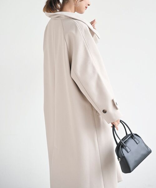 rps(アールピーエス)の「スタンドカラーラグランロングコート(その他アウター・レディース・グレイッシュベージュ/ブラック/アイボリー・フリー)」の13枚目の写真