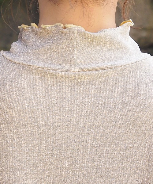 tiptop（ティップトップ）の「ラメハイネックロンT（Tシャツ/カットソー・レディース・チャコールグレー/ブラック/グレー/アイボリー・FREE）」の15枚目の写真