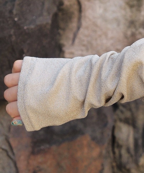 tiptop（ティップトップ）の「ラメハイネックロンT（Tシャツ/カットソー・レディース・チャコールグレー/ブラック/グレー/アイボリー・FREE）」の10枚目の写真