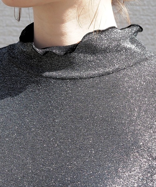 tiptop（ティップトップ）の「ラメハイネックロンT（Tシャツ/カットソー・レディース・チャコールグレー/ブラック/グレー/アイボリー・FREE）」の12枚目の写真