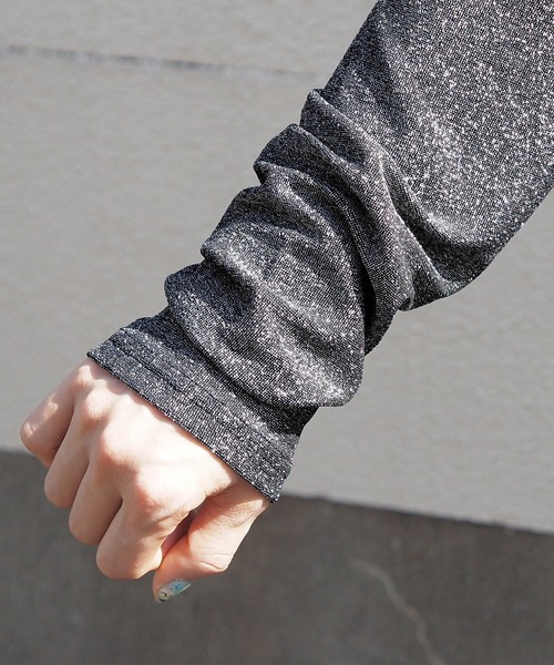 tiptop（ティップトップ）の「ラメハイネックロンT（Tシャツ/カットソー・レディース・チャコールグレー/ブラック/グレー/アイボリー・FREE）」の22枚目の写真