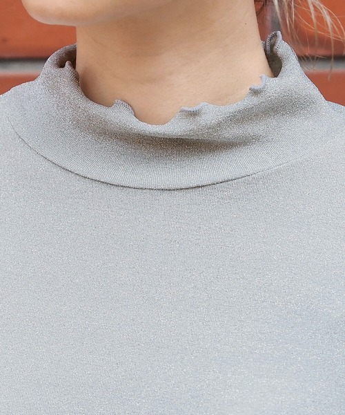 tiptop（ティップトップ）の「ラメハイネックロンT（Tシャツ/カットソー・レディース・チャコールグレー/ブラック/グレー/アイボリー・FREE）」の8枚目の写真