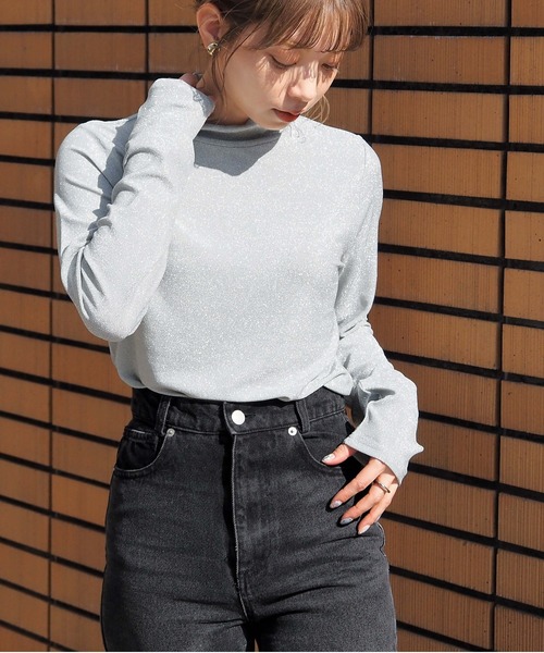 tiptop（ティップトップ）の「ラメハイネックロンT（Tシャツ/カットソー・レディース・チャコールグレー/ブラック/グレー/アイボリー・FREE）」の13枚目の写真