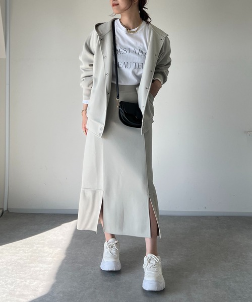 un dix cors(アンディコール)の「ラウンドロゴロンT(Tシャツ/カットソー・レディース・ブラック/オフホワイト・FREE)」の9枚目の写真