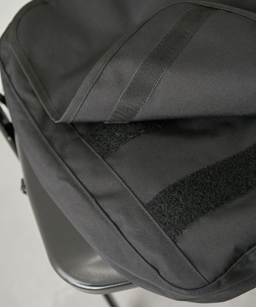 PACKING（パッキング）の「【 PACKING / パッキング 】UTILITY MESSENGER BAG / ユーティリティーメッセンジャーバッグ（メッセンジャーバッグ・メンズ・ブラック・FREE）」の6枚目の写真