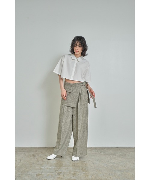 abor o-t-l(アボアオーティーエル)の「クロップド丈ハーフスリーブシャツ(シャツ/ブラウス・レディース・オフホワイト/ブラック/グレー・FREE)」の6枚目の写真