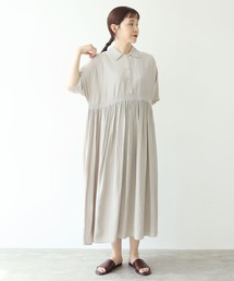 yuni（ユニ ）の「コットンブロード flowerプリントフレアワンピース  