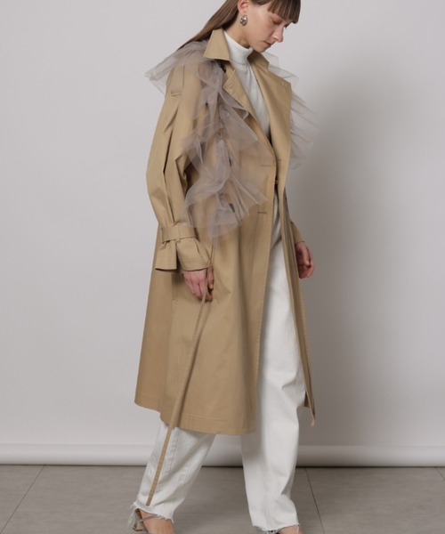 CADUNE（カデュネ）の「チュールラッフル付ロングトレンチコート