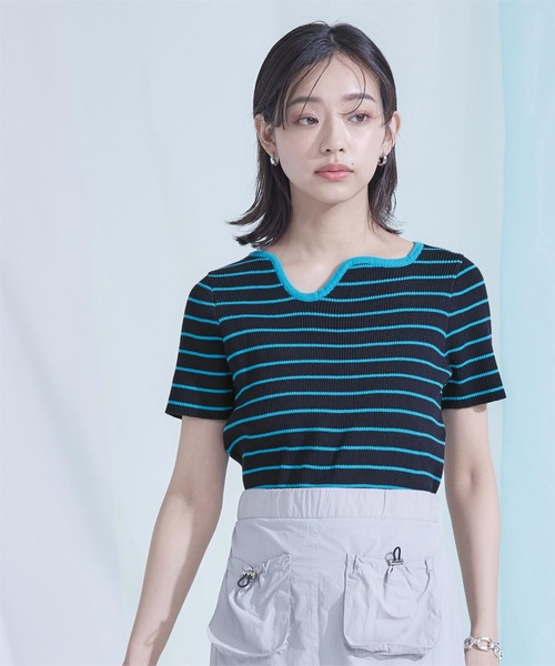 miette(ミエット)の「ウェーブネックラインボーダー半袖トップス(Tシャツ/カットソー・レディース・ホワイト系その他/ホワイト系その他2/ブラック系その他・FREE)」の3枚目の写真
