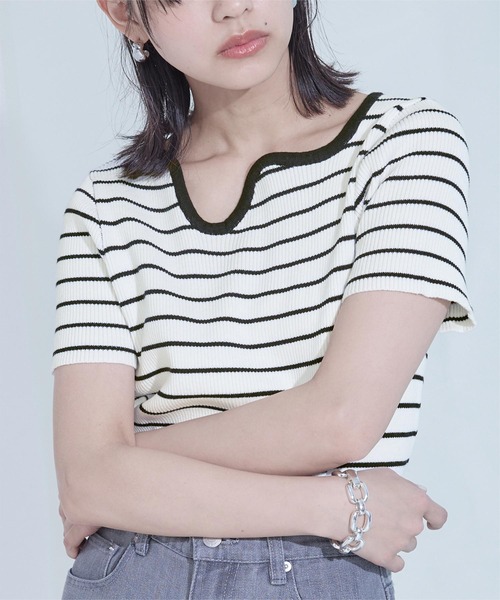 miette(ミエット)の「ウェーブネックラインボーダー半袖トップス(Tシャツ/カットソー・レディース・ホワイト系その他/ホワイト系その他2/ブラック系その他・FREE)」の4枚目の写真