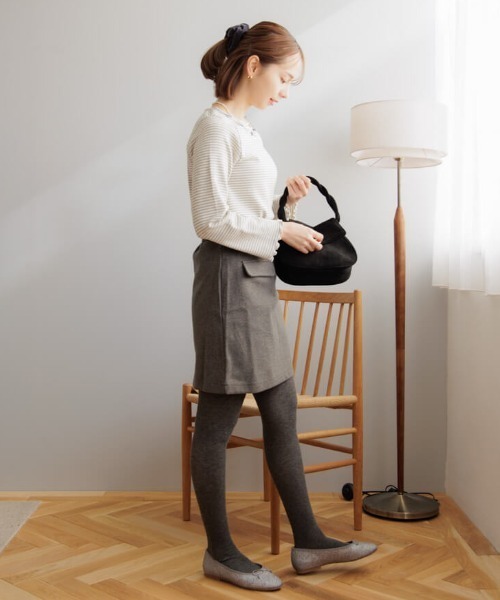 flower(フラワー)の「リボンボーダートップ(Tシャツ/カットソー・レディース・ブラック/グレー・FREE)」の4枚目の写真